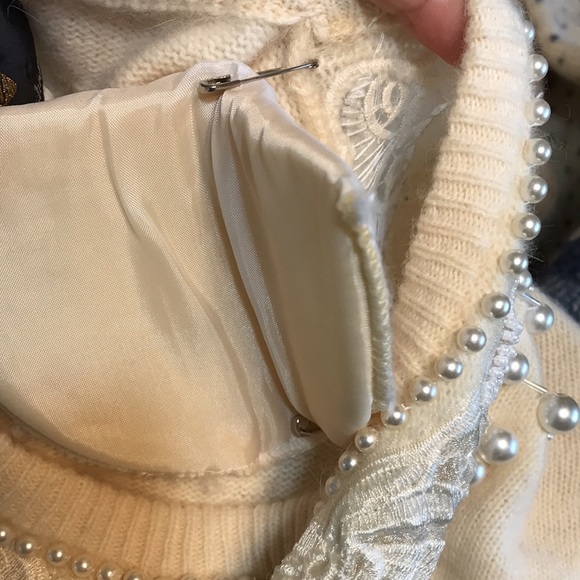 Fully fashion wool and rabbit blend pearl embellished pullover ladies sweater - Picture 12 of 12